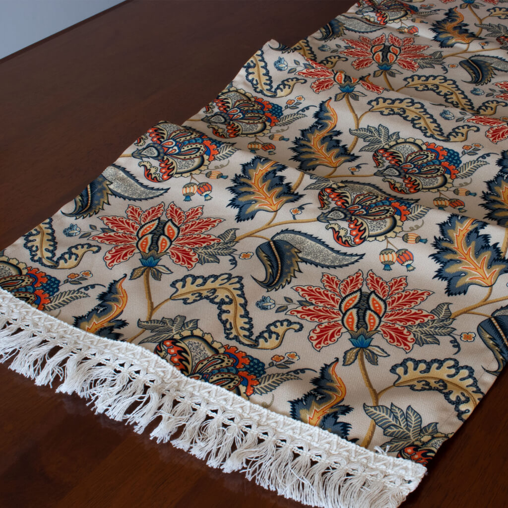Varm Table Runner