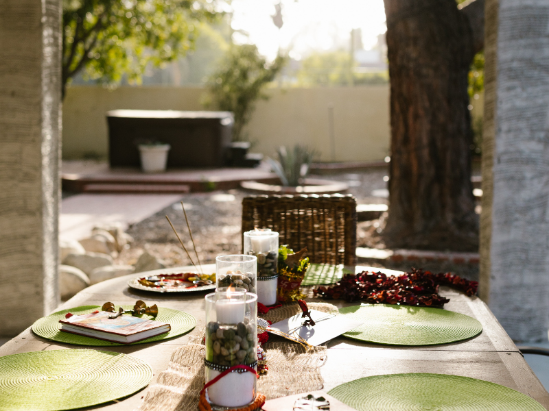 Decorating and Protecting Your Dining Space with Elegant Table Runners and Placemats