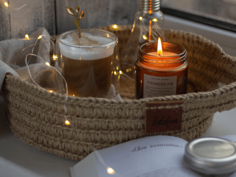 Candle Gift Baskets: Spreading Warmth and Aromatherapy