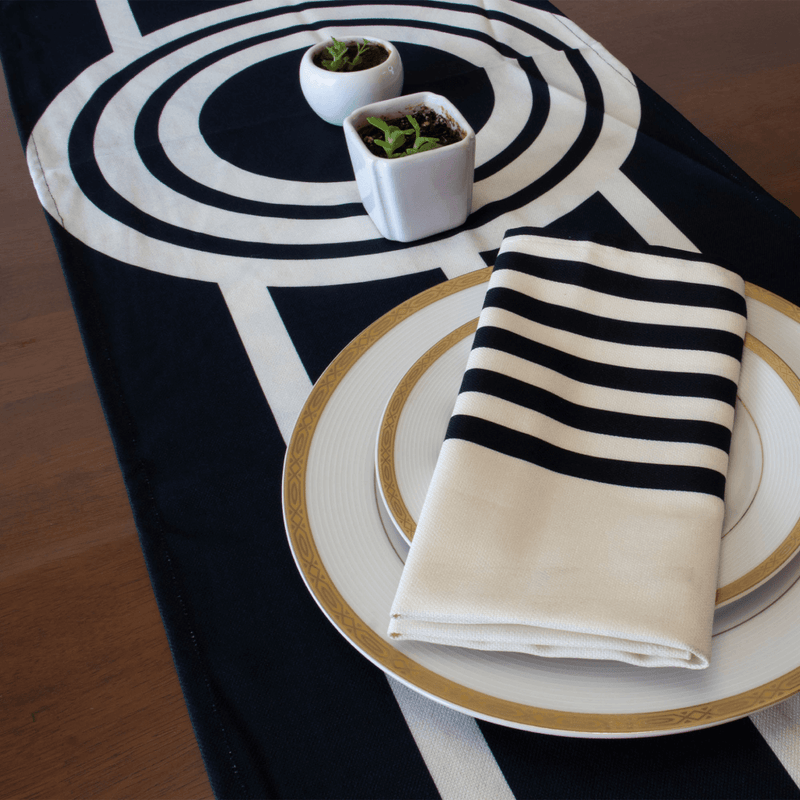 Duality Table Runner